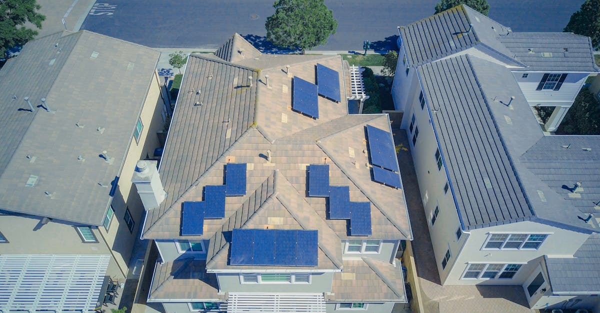 découvrez les avantages de l'installation de panneaux solaires pour votre habitation. profitez d'une énergie renouvelable, réduisez vos factures d'électricité et participez à la protection de l'environnement. contactez nos experts pour une évaluation personnalisée.