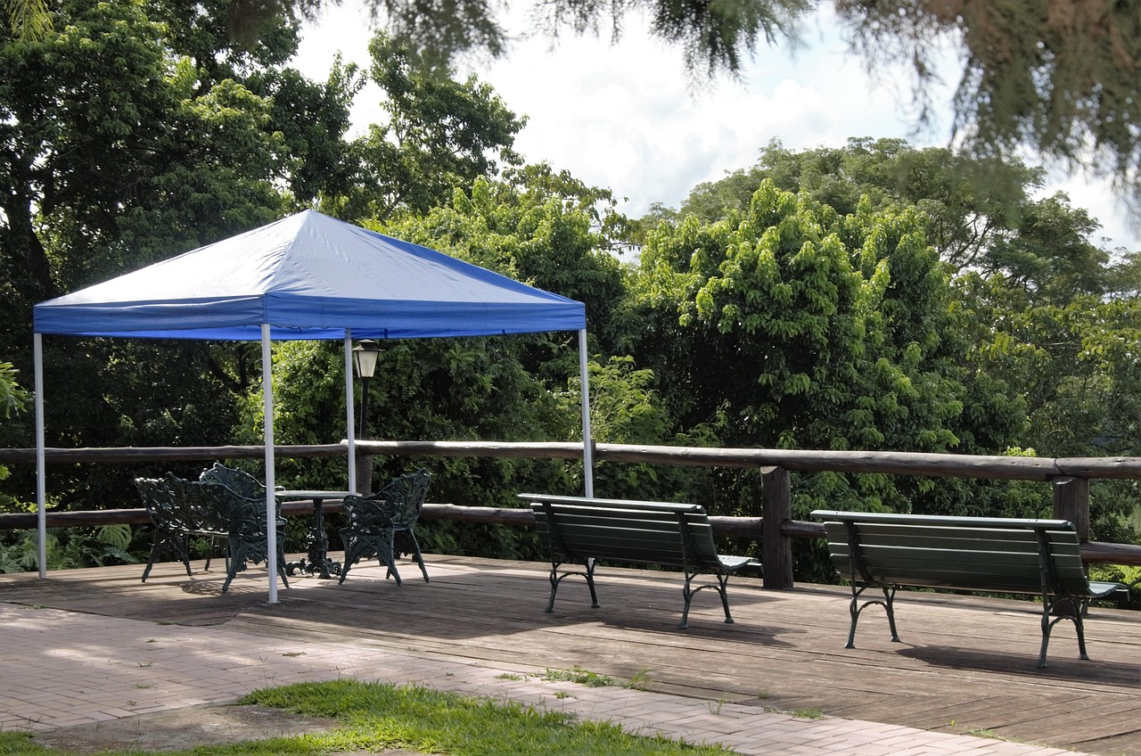 découvrez comment une mezzanine peut optimiser l'espace de votre intérieur, en ajoutant une touche d'élégance et de fonctionnalité à votre maison ou appartement. conseils, idées déco et inspirations pour aménager une mezzanine adaptée à vos besoins.